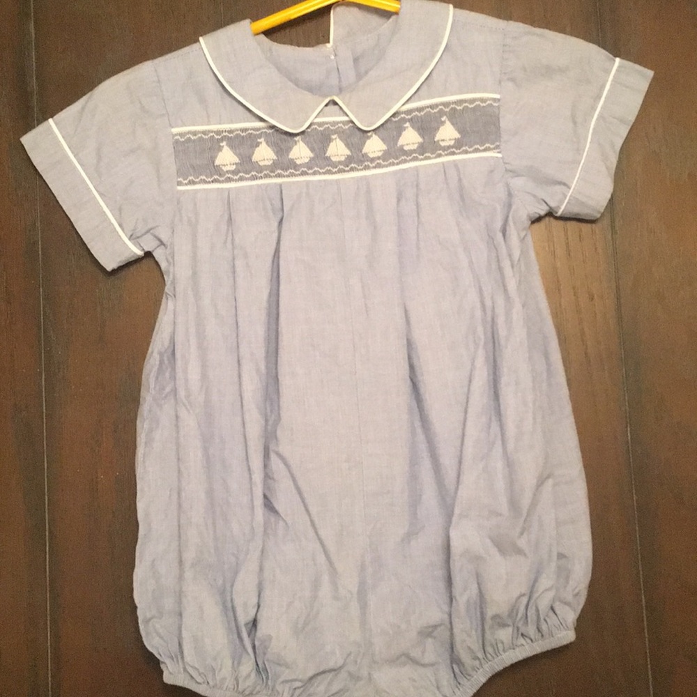 Beautiful Smocked bubble onesie. Size 2.